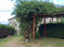 Vendita Casa colonica in Località Leccio Calenzano. Buono stato, posto auto, 200 m², rif. 112987943 