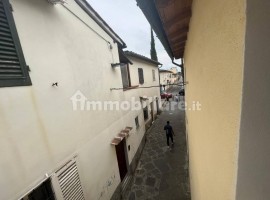 Vendita Terratetto unifamiliare in via della Stazione delle Cascine 36 Firenze. Ottimo stato, riscal