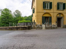 Vendita Appartamento Borgo San Lorenzo. Quadrilocale in via Faentina 45. Ottimo stato, piano terra, , Italia, Borgo San Lorenzo