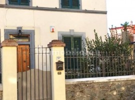 Vendita Terratetto unifamiliare in via Faltignano San Casciano in Val di Pesa. Ottimo stato, con ter