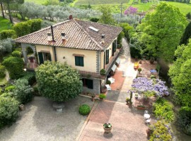 Vendita Villa unifamiliare in Strada Poggio Petroio Barberino Tavarnelle. Buono stato, posto auto, c, Italia, Barberino Tavarnelle