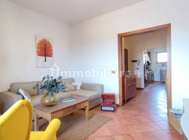 Vendita Appartamento Firenze. Quadrilocale in via Mario De Bernardi. Ottimo stato, quarto piano, pos, Italia, Firenze