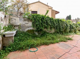 Vendita Appartamento in via Santa Chiara. Firenze. Ottimo stato, piano terra, con terrazza, riscalda, Italia, Firenze