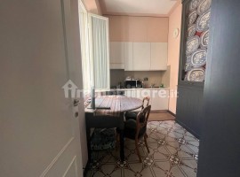 Vendita Appartamento Firenze. Quadrilocale in via di Monticelli. Ottimo stato, secondo piano, con te, Italia, Firenze