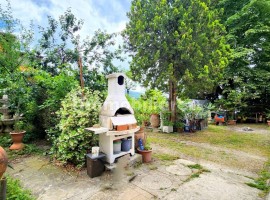 Vendita Villa unifamiliare in via dell'Olmo Fiesole. Buono stato, posto auto, con terrazza, riscalda, Italia, Fiesole