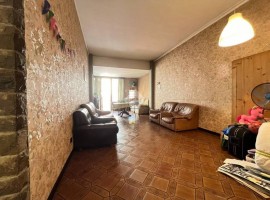 Vendita Appartamento Firenze. Quadrilocale in via degli artisti 3. Ottimo stato, primo piano, con te