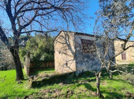 Vendita Casa colonica in via Macinaia Lastra a Signa. Da ristrutturare, posto auto, 300 m², rif. 109