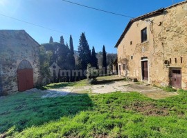 Vendita Casa colonica in via Macinaia Lastra a Signa. Da ristrutturare, posto auto, 300 m², rif. 109