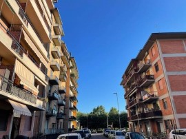 Vendita Appartamento Campi Bisenzio. Quadrilocale in via Cimabue. Buono stato, terzo piano, con balc, Italia, Campi Bisenzio