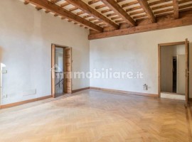 Vendita Villa unifamiliare in viale alessandro volta Firenze. Buono stato, riscaldamento autonomo, 8