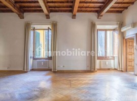 Vendita Villa unifamiliare in viale alessandro volta Firenze. Buono stato, riscaldamento autonomo, 8