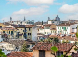 Vendita Appartamento in via Bartolomeo Scala, 29. Firenze. Buono stato, quarto piano, posto auto, co