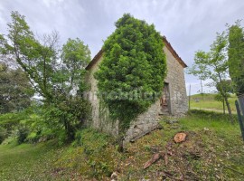 Vendita Villa unifamiliare Firenze. Buono stato, posto auto, con terrazza, riscaldamento autonomo, 5