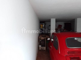 Vendita Appartamento Certaldo. Quadrilocale, Buono stato, secondo piano, posto auto, con terrazza, r