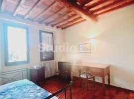 Vendita Villa a schiera Reggello. Ottimo stato, posto auto, riscaldamento autonomo, 160 m², rif. 113