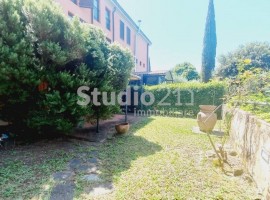 Vendita Villa a schiera Reggello. Ottimo stato, posto auto, riscaldamento autonomo, 160 m², rif. 113