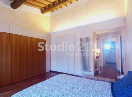 Vendita Villa a schiera Reggello. Ottimo stato, posto auto, riscaldamento autonomo, 160 m², rif. 113