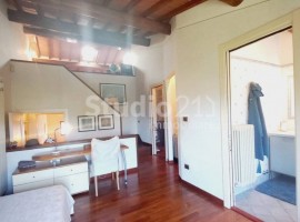 Vendita Villa a schiera Reggello. Ottimo stato, posto auto, riscaldamento autonomo, 160 m², rif. 113