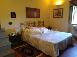 Vendita Casa colonica in via di Lamole Greve in Chianti. Posto auto, 380 m², rif. 85360565 Vendita C