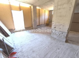 Vendita Casa colonica in via del Gufo 3 Montespertoli. Da ristrutturare, 420 m², rif. 112836469 Vend