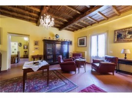 Vendita Villa unifamiliare Firenze. Ottimo stato, posto auto, con terrazza, riscaldamento autonomo, 