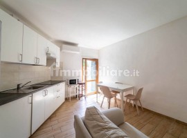 Vendita Appartamento Firenze. Bilocale in via Pietro Toselli 1. Ottimo stato, secondo piano, con ter, Italia, Firenze