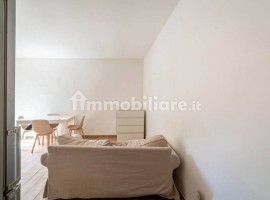 Vendita Appartamento Firenze. Bilocale in via Pietro Toselli 1. Ottimo stato, secondo piano, con ter, Italia, Firenze