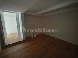 Vendita Appartamento Firenze. Bilocale in via Magenta. Ottimo stato, primo piano, riscaldamento auto, Italia, Firenze