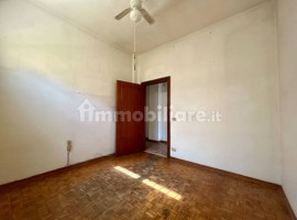 Vendita Appartamento Firenze. Quadrilocale in piazza Pietro Leopoldo 6F. Buono stato, primo piano, p, Italia, Firenze