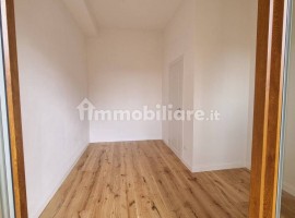 Vendita Appartamento Firenze. Bilocale in via Filippo Turati. Ottimo stato, secondo piano, riscaldam, Italia, Firenze