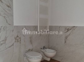 Vendita Appartamento Firenze. Bilocale in via Filippo Turati. Ottimo stato, secondo piano, riscaldam, Italia, Firenze