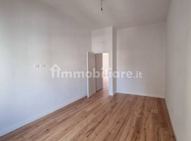 Vendita Appartamento Firenze. Bilocale in via Filippo Turati. Ottimo stato, secondo piano, riscaldam, Italia, Firenze