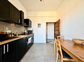 Vendita Appartamento Campi Bisenzio. Trilocale in via Po 62. Buono stato, quinto piano, con terrazza, Italia, Campi Bisenzio