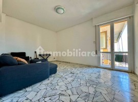 Vendita Appartamento Campi Bisenzio. Trilocale in via Po 62. Buono stato, quinto piano, con terrazza, Italia, Campi Bisenzio