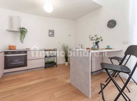 Vendita Appartamento Firenze. Quadrilocale in via Ottaviano Fabrizio Mossotti. Ottimo stato, su più , Italia, Firenze