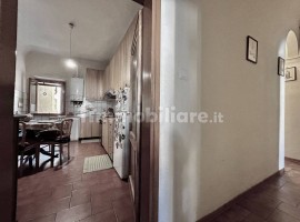 Vendita Appartamento Firenze. Buono stato, secondo piano, riscaldamento autonomo, rif. 114183387 Ven, Italia, Firenze