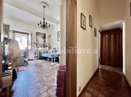 Vendita Appartamento Firenze. Buono stato, secondo piano, riscaldamento autonomo, rif. 114183387 Ven, Italia, Firenze