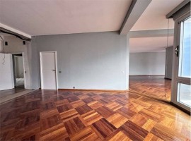 Vendita Appartamento Firenze. Quadrilocale in viale Gramsci , 67. Ottimo stato, secondo piano, posto, Italia, Firenze