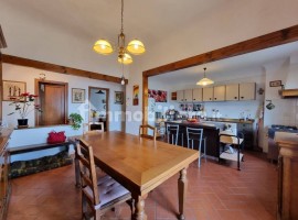 Vendita Casa colonica in via di San Romolo Bagno a Ripoli. Buono stato, posto auto, 110 m², rif. 109