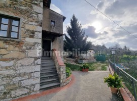 Vendita Casa colonica in via di San Romolo Bagno a Ripoli. Buono stato, posto auto, 110 m², rif. 109