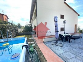 Vendita Villa a schiera in via Torribina Cerreto Guidi. Ottimo stato, posto auto, con terrazza, risc, Italia, Cerreto Guidi