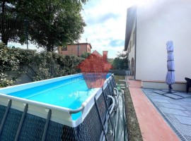 Vendita Villa a schiera in via Torribina Cerreto Guidi. Ottimo stato, posto auto, con terrazza, risc, Italia, Cerreto Guidi