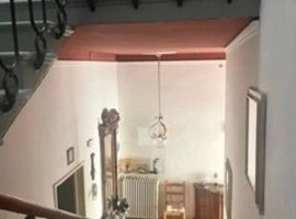 Vendita Villa unifamiliare Firenze. Da ristrutturare, con terrazza, riscaldamento autonomo, 250 m², 