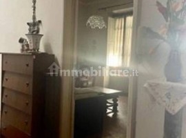 Vendita Villa unifamiliare Firenze. Da ristrutturare, con terrazza, riscaldamento autonomo, 250 m², 