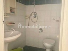 Vendita Villa unifamiliare Firenze. Da ristrutturare, con terrazza, riscaldamento autonomo, 250 m², 