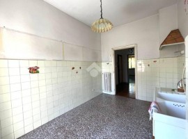 Vendita Appartamento Scandicci. Quadrilocale in via giovanni fattori 11. Da ristrutturare, secondo p