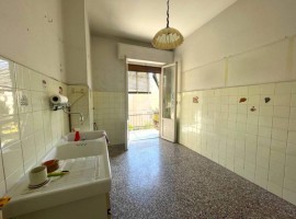 Vendita Appartamento Scandicci. Quadrilocale in via giovanni fattori 11. Da ristrutturare, secondo p