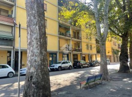 Vendita Appartamento Scandicci. Quadrilocale in via giovanni fattori 11. Da ristrutturare, secondo p