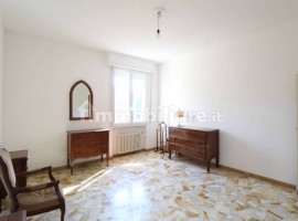 Vendita Appartamento Firenze. Quadrilocale in via Carlo Pisacane. Ottimo stato, quarto piano, posto , Italia, Firenze