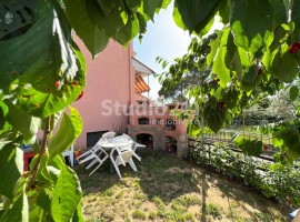 Vendita Villa a schiera in via brunetto latini Reggello. Buono stato, posto auto, con terrazza, risc